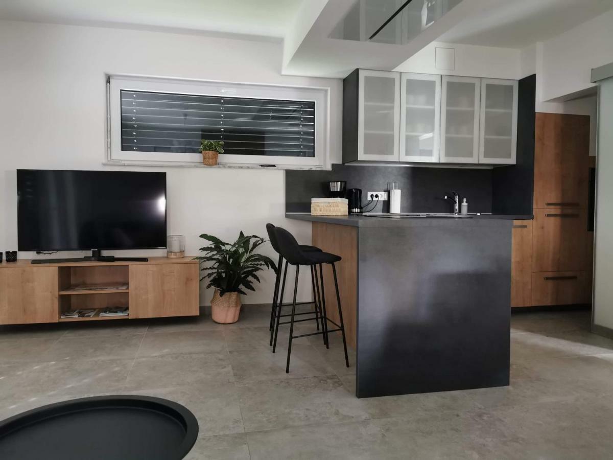 Brand New House Luna 블레드 외부 사진